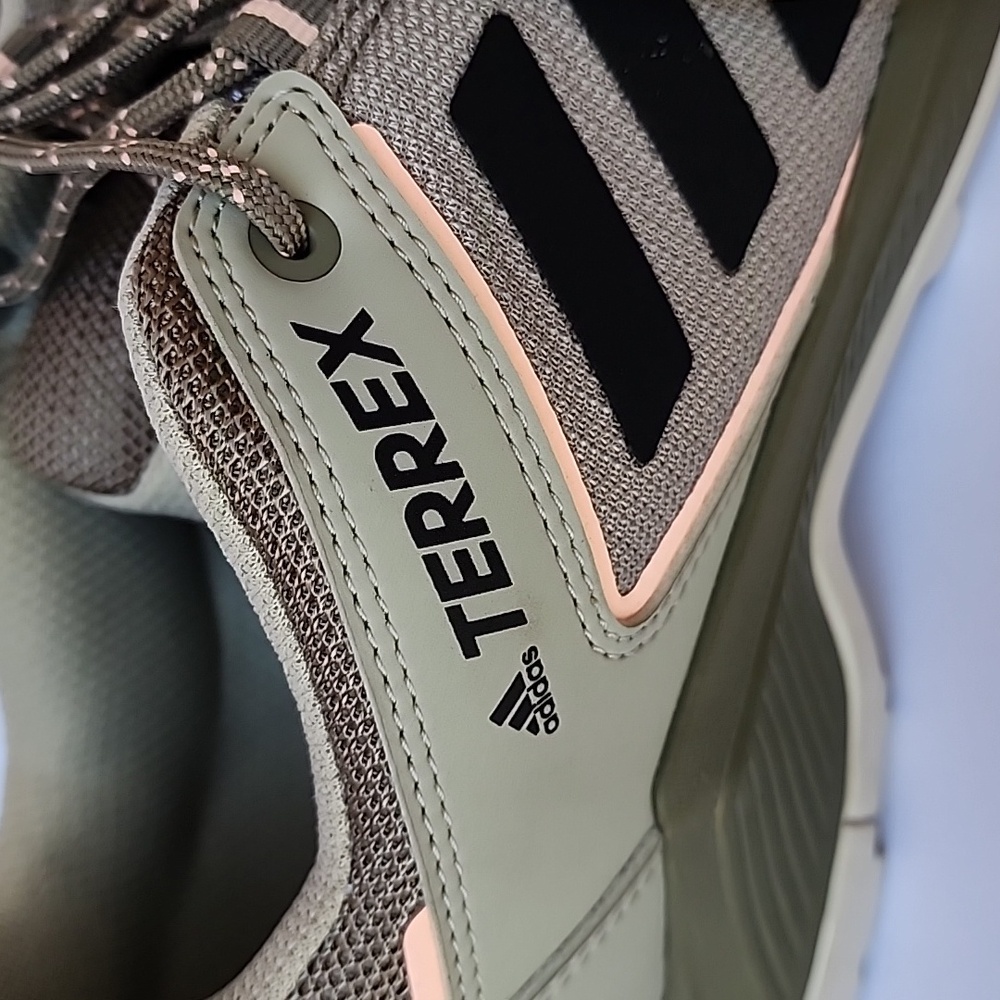 Adidas TERREK like new - Picture 5 of 10